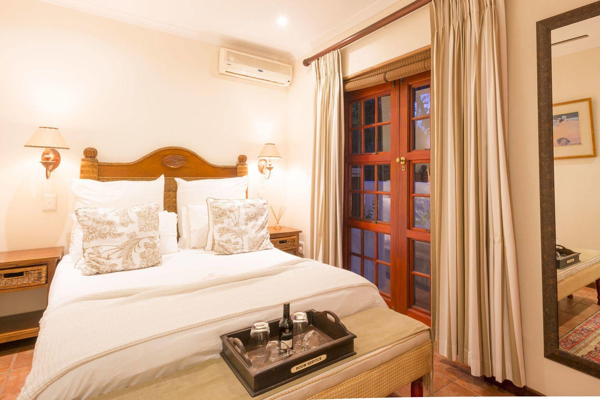Five Burnham Guest House Durban Buitenkant foto